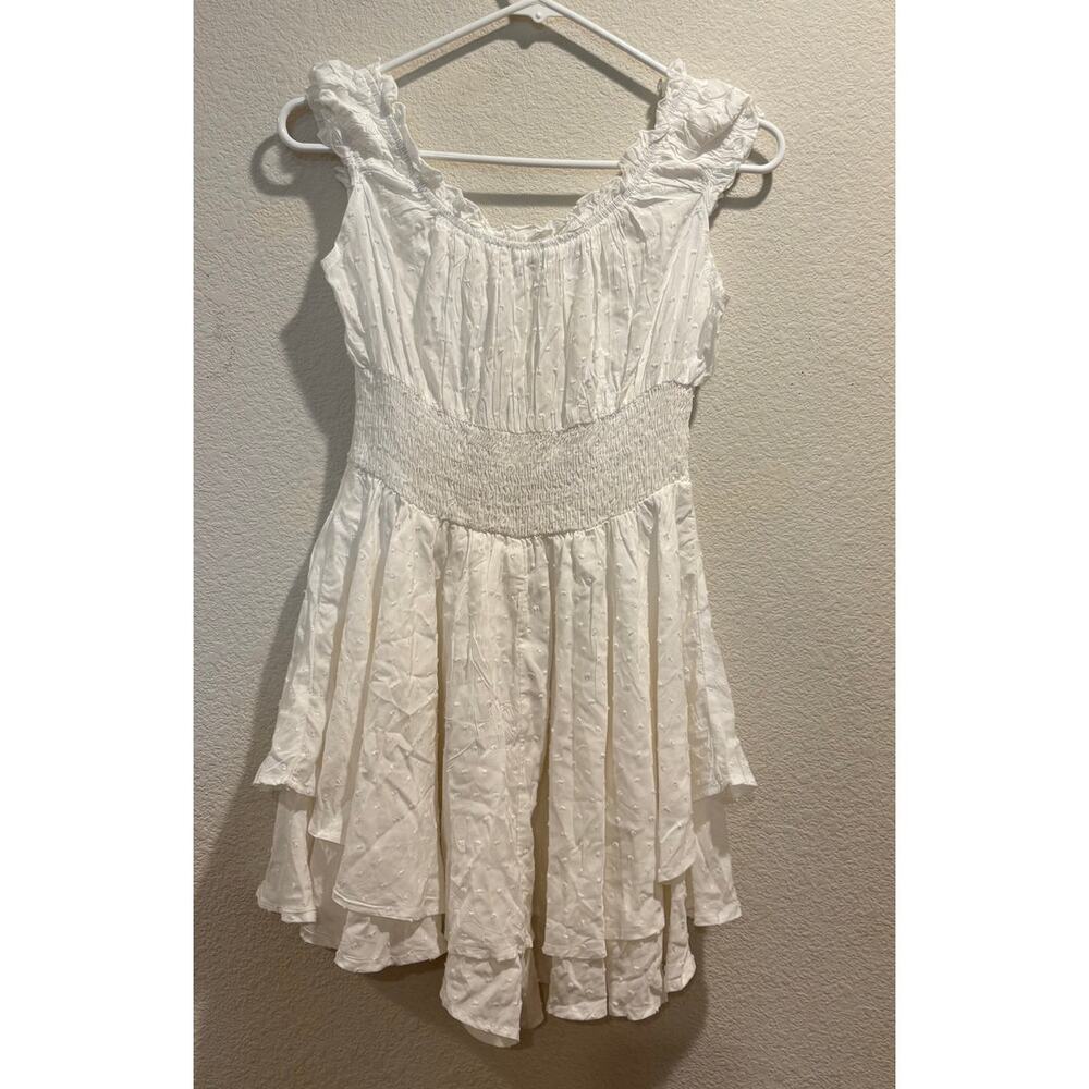 Urban Outfitters UO NWT Rosie White Smocked Tiered Ruffle Romper Size M - Picture 3 of 6